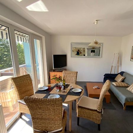 Luminous Apartment In Kehl Near Strasbourg, Conveniently Located Next To A Tram Stop With Direct Access To Strasbourg City Centre ภายนอก รูปภาพ