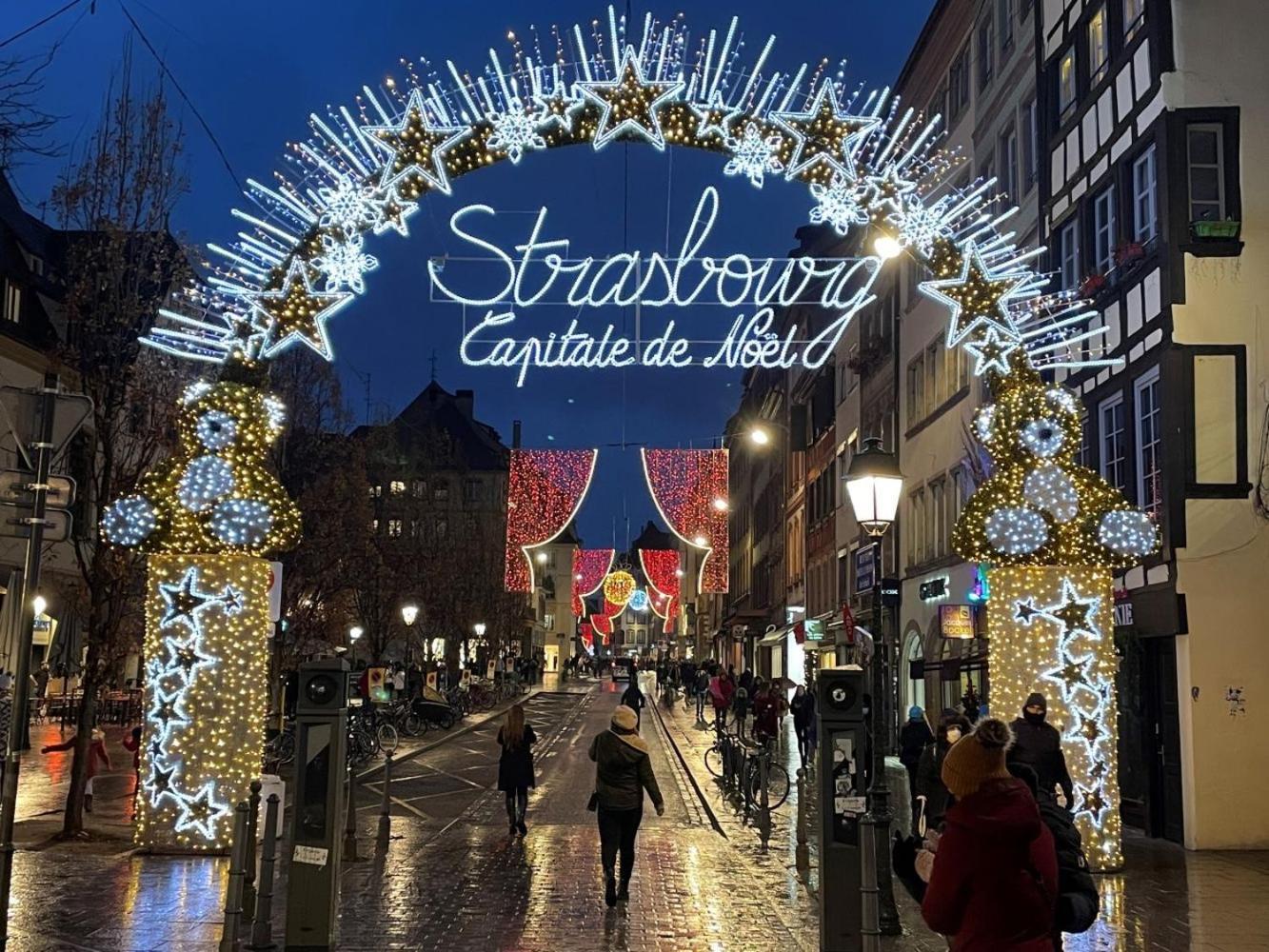 Luminous Apartment In Kehl Near Strasbourg, Conveniently Located Next To A Tram Stop With Direct Access To Strasbourg City Centre ภายนอก รูปภาพ