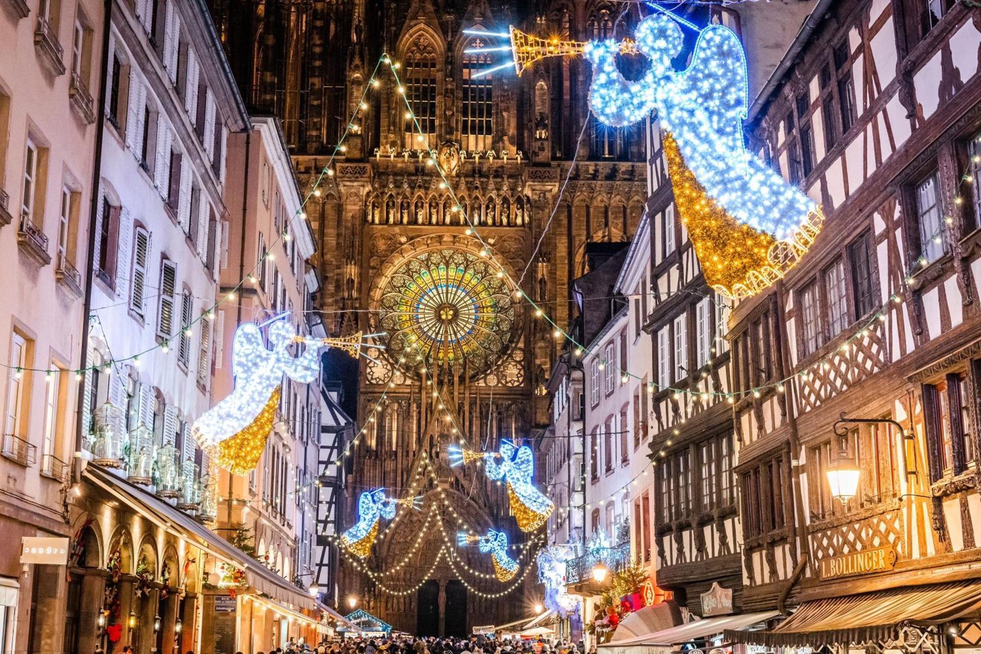 Luminous Apartment In Kehl Near Strasbourg, Conveniently Located Next To A Tram Stop With Direct Access To Strasbourg City Centre ภายนอก รูปภาพ