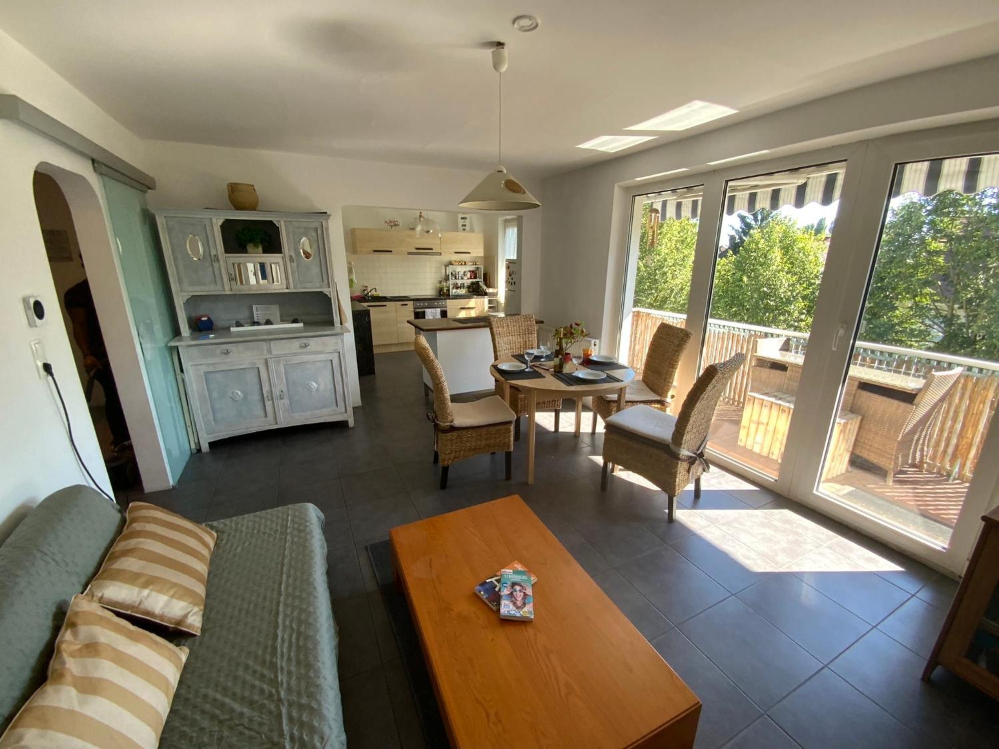 Luminous Apartment In Kehl Near Strasbourg, Conveniently Located Next To A Tram Stop With Direct Access To Strasbourg City Centre ภายนอก รูปภาพ